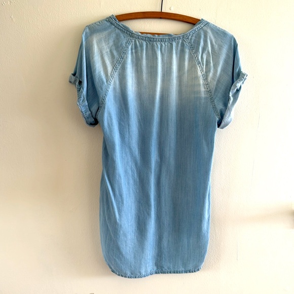 Cloth and Stone denim like top small - Picture 3 of 5